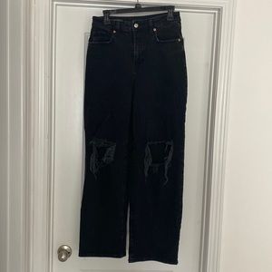 High Waisted Baggy Ripped Jeans!
